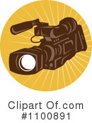 Camera Clipart #1100891 by patrimonio